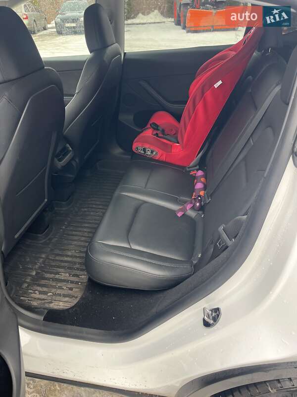 Внедорожник / Кроссовер Tesla Model Y 2022 в Кропивницком