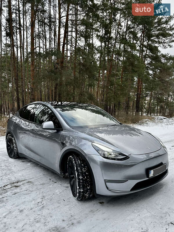 Tesla Model Y 2023 Tesla Model Y 2023