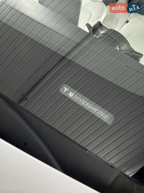 Внедорожник / Кроссовер Tesla Model Y 2021 в Тернополе