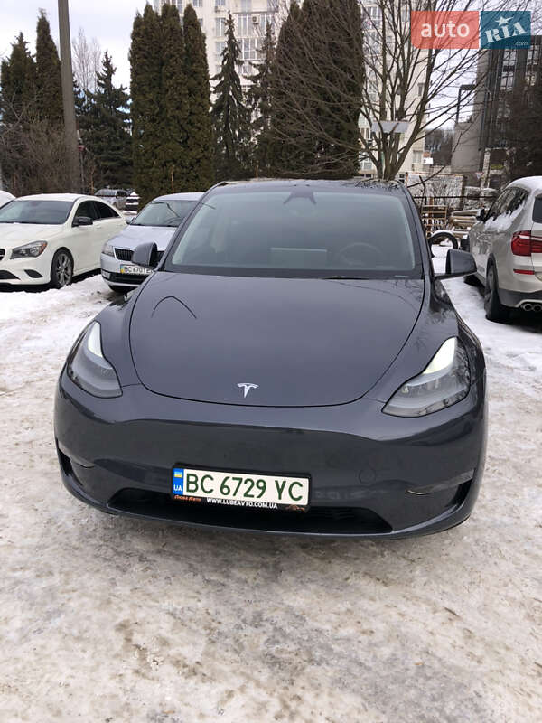 Позашляховик / Кросовер Tesla Model Y 2023 в Львові фото 2 Позашляховик / Кросовер Tesla Model Y 2023 в Львові
