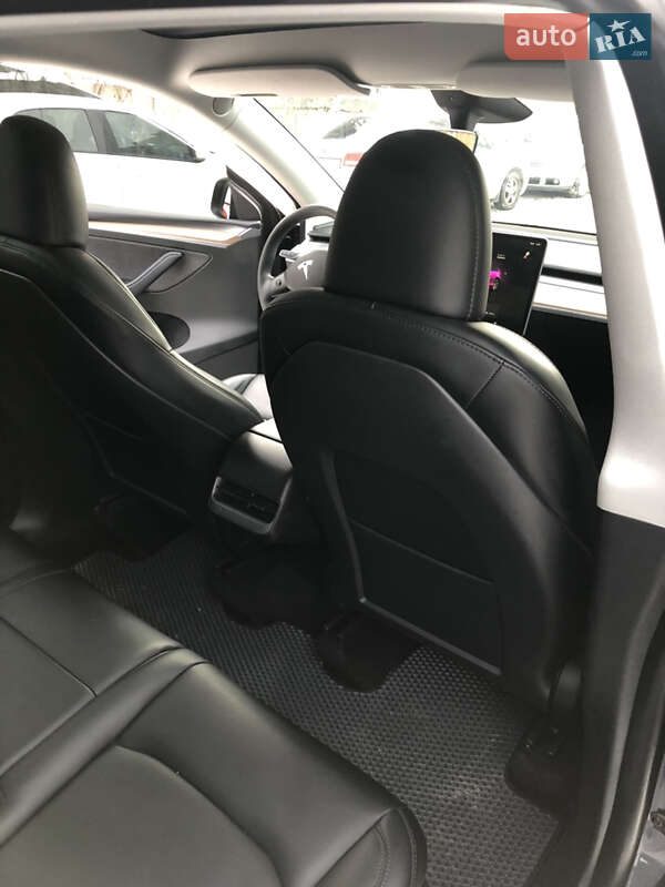 Позашляховик / Кросовер Tesla Model Y 2023 в Львові фото 22 Позашляховик / Кросовер Tesla Model Y 2023 в Львові