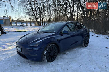 Позашляховик / Кросовер Tesla Model Y 2022 в Золочеві