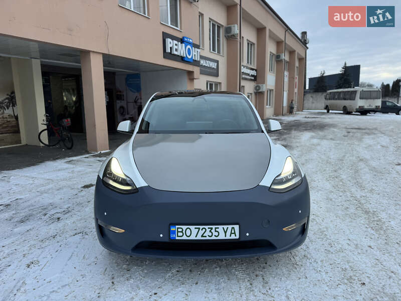Внедорожник / Кроссовер Tesla Model Y 2020 в Луцке