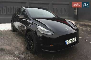 Позашляховик / Кросовер Tesla Model Y 2024 в Києві