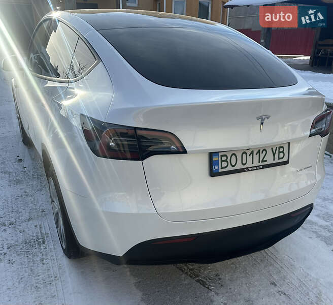 Внедорожник / Кроссовер Tesla Model Y 2023 в Тернополе