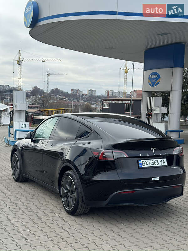 Позашляховик / Кросовер Tesla Model Y 2022 в Хмельницькому
