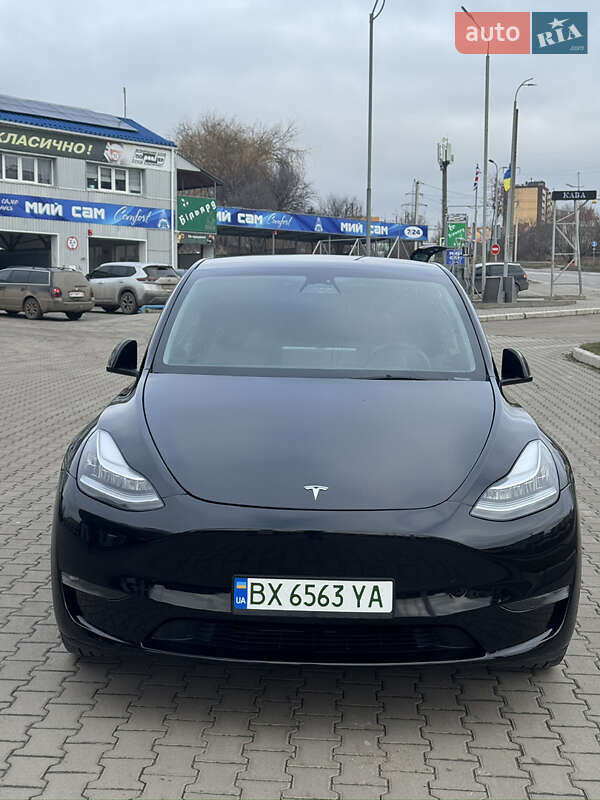 Позашляховик / Кросовер Tesla Model Y 2022 в Хмельницькому