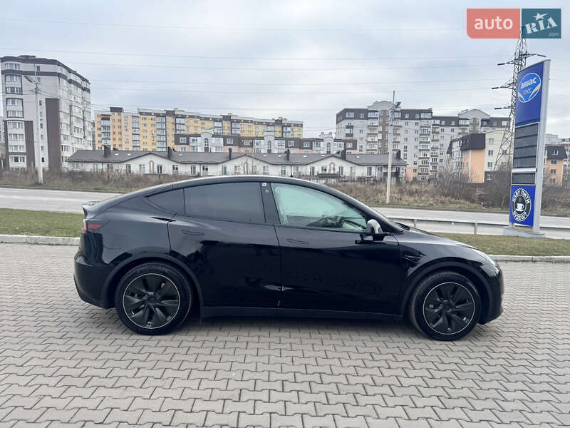 Позашляховик / Кросовер Tesla Model Y 2022 в Хмельницькому