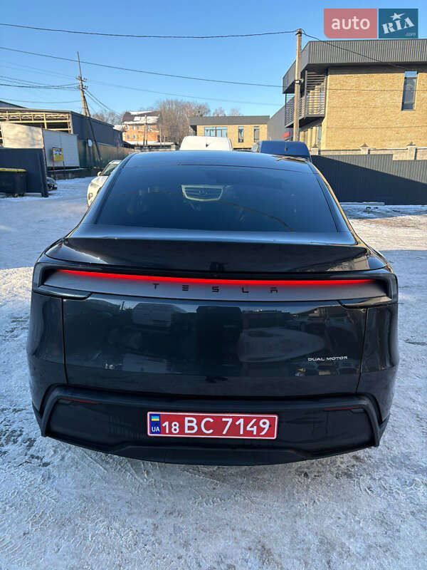 Внедорожник / Кроссовер Tesla Model Y 2025 в Ровно фото 8 Внедорожник / Кроссовер Tesla Model Y 2025 в Ровно