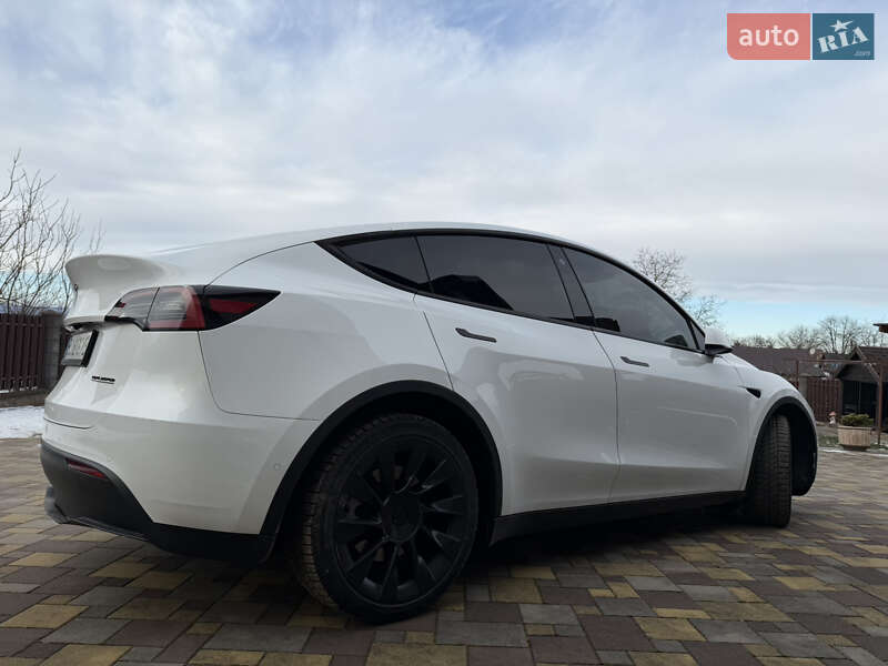 Внедорожник / Кроссовер Tesla Model Y 2022 в Трускавце
