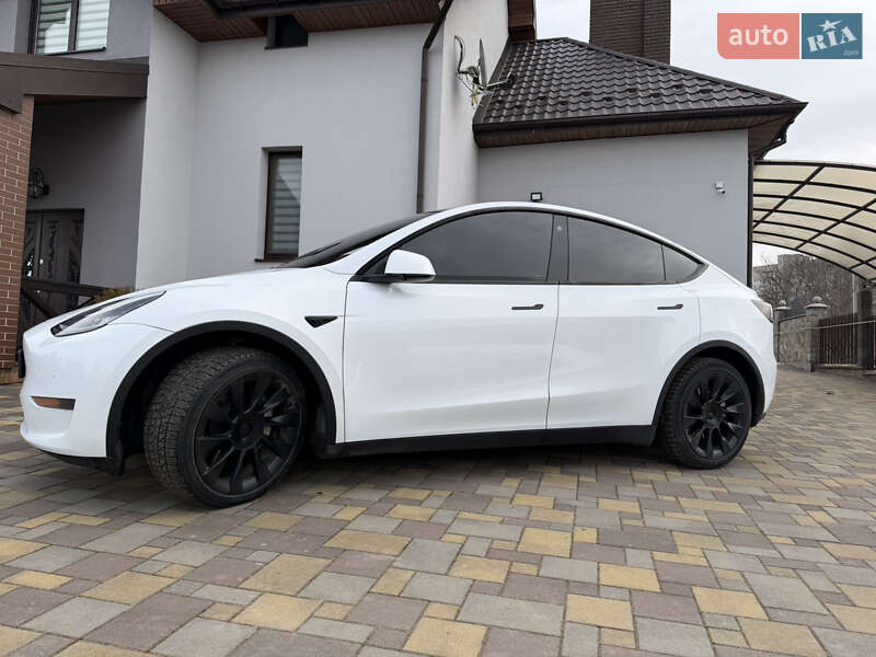 Внедорожник / Кроссовер Tesla Model Y 2022 в Трускавце