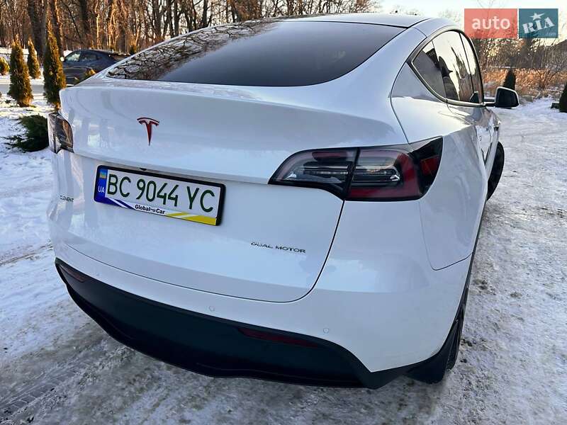 Внедорожник / Кроссовер Tesla Model Y 2020 в Львове