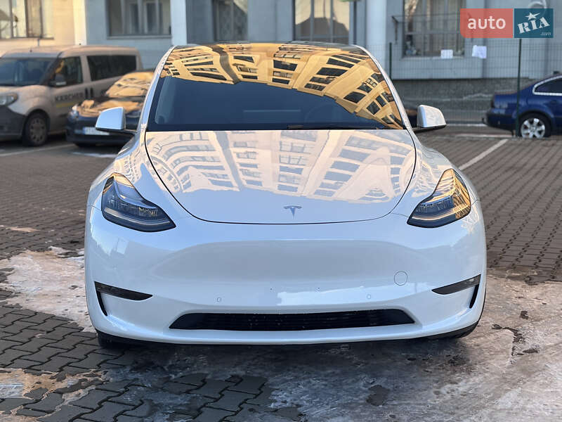 Внедорожник / Кроссовер Tesla Model Y 2021 в Ивано-Франковске