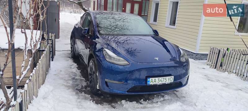 Внедорожник / Кроссовер Tesla Model Y 2024 в Киеве фото 4 Внедорожник / Кроссовер Tesla Model Y 2024 в Киеве