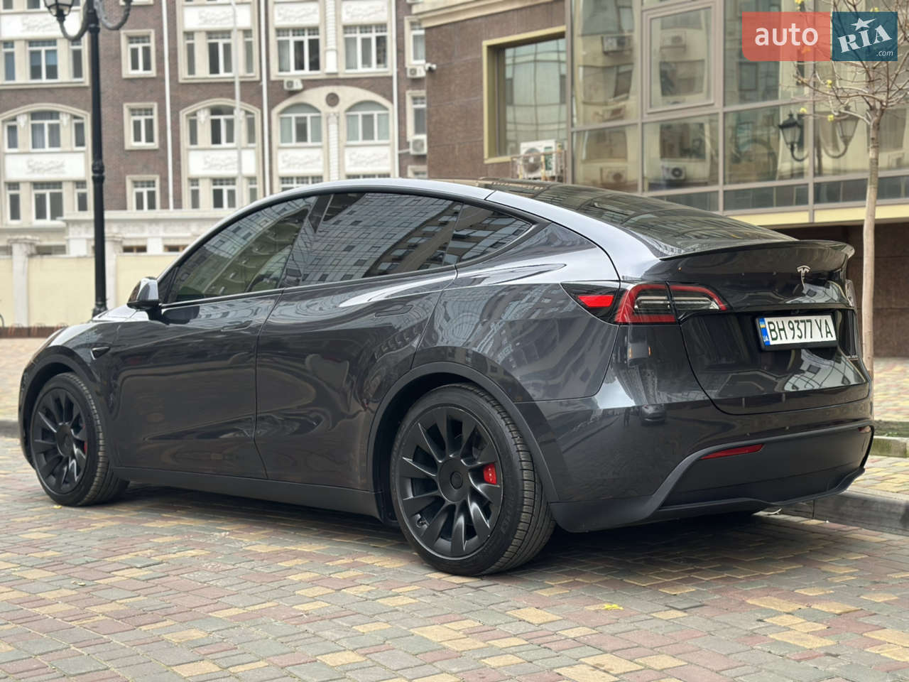 2023 Tesla Model Y - мініатюра 12