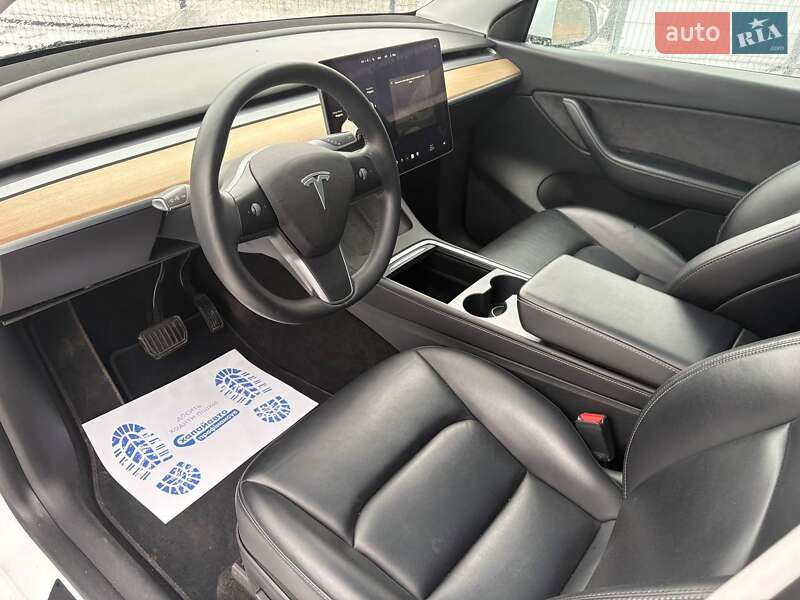 Внедорожник / Кроссовер Tesla Model Y 2021 в Виннице