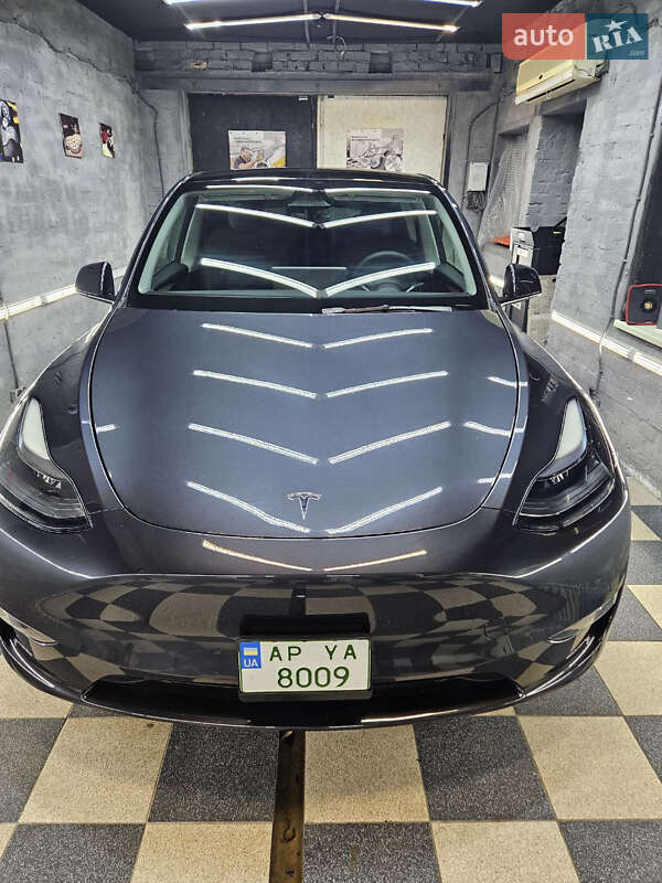Внедорожник / Кроссовер Tesla Model Y 2024 в Запорожье