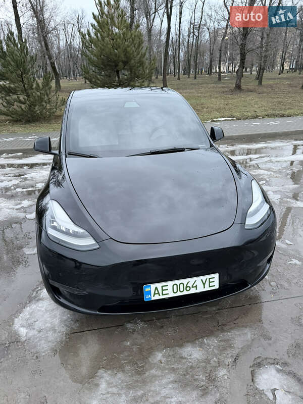 Внедорожник / Кроссовер Tesla Model Y 2020 в Синельниково