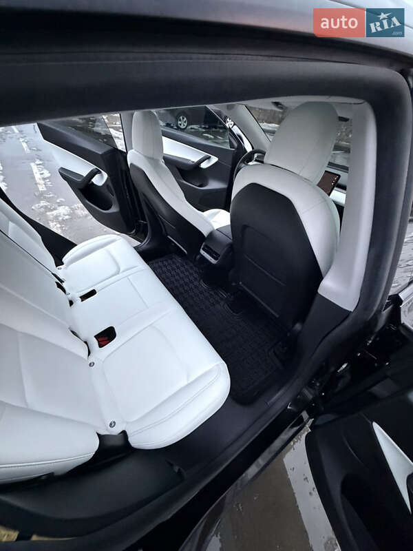 Внедорожник / Кроссовер Tesla Model Y 2020 в Синельниково