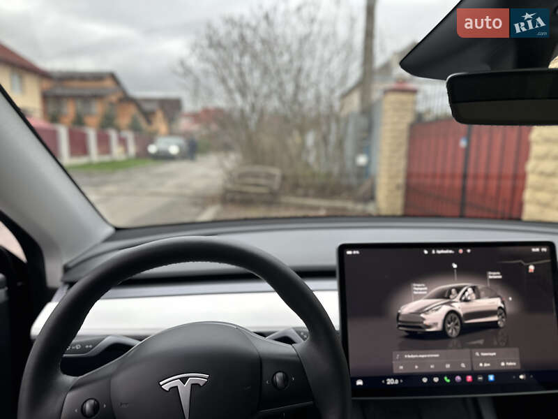 Внедорожник / Кроссовер Tesla Model Y 2023 в Киеве фото 25 Внедорожник / Кроссовер Tesla Model Y 2023 в Киеве