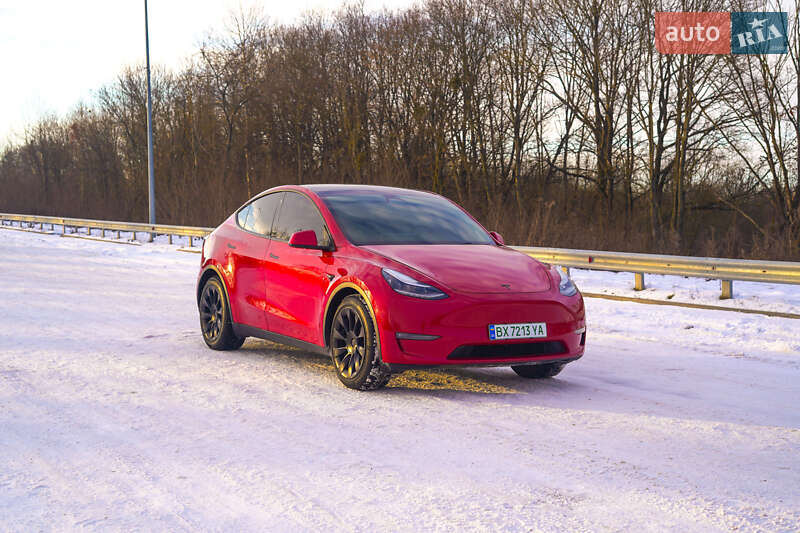 Внедорожник / Кроссовер Tesla Model Y 2022 в Хмельницком