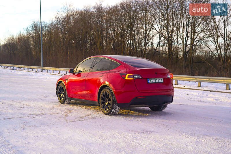 Внедорожник / Кроссовер Tesla Model Y 2022 в Хмельницком
