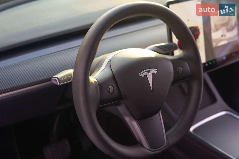 Внедорожник / Кроссовер Tesla Model Y 2022 в Хмельницком