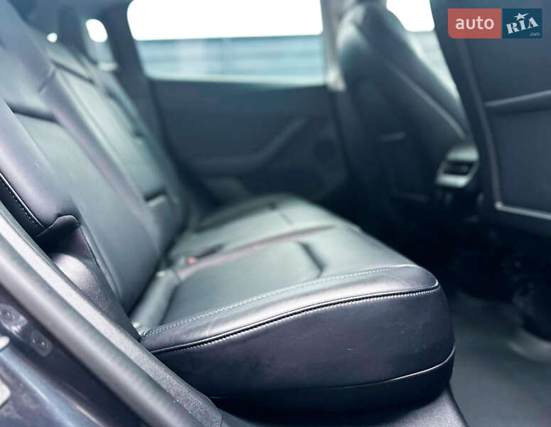 Внедорожник / Кроссовер Tesla Model Y 2022 в Каменском