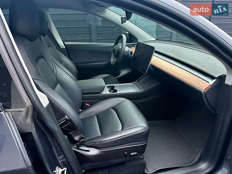 Внедорожник / Кроссовер Tesla Model Y 2022 в Каменском