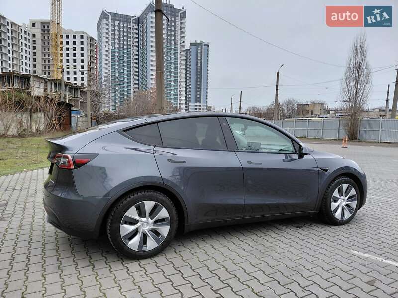 Внедорожник / Кроссовер Tesla Model Y 2021 в Одессе