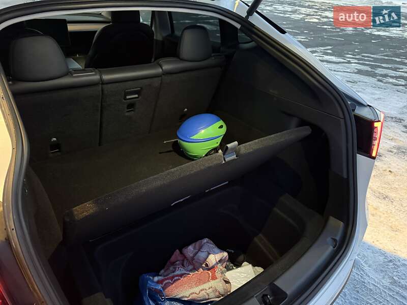 Внедорожник / Кроссовер Tesla Model Y 2022 в Львове