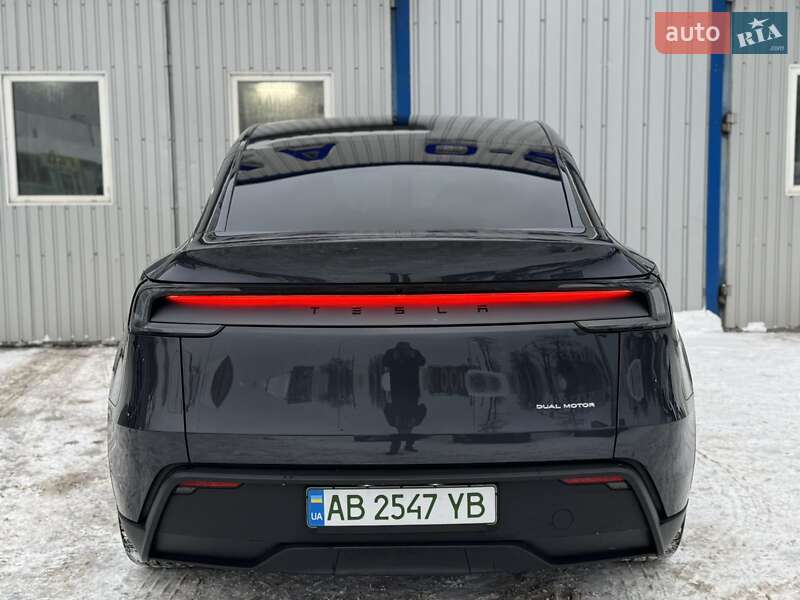 Внедорожник / Кроссовер Tesla Model Y 2025 в Виннице