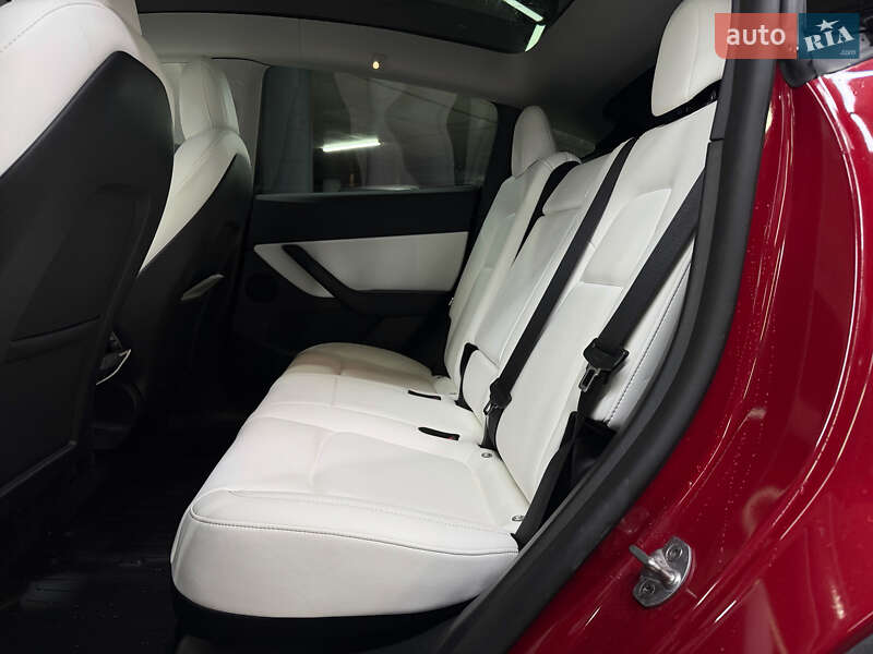 Внедорожник / Кроссовер Tesla Model Y 2022 в Одессе