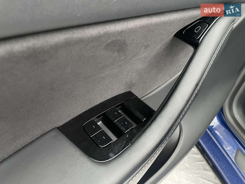 Внедорожник / Кроссовер Tesla Model Y 2020 в Одессе