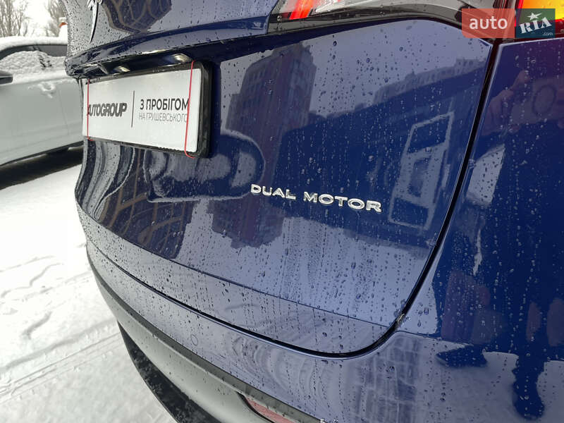 Внедорожник / Кроссовер Tesla Model Y 2020 в Одессе