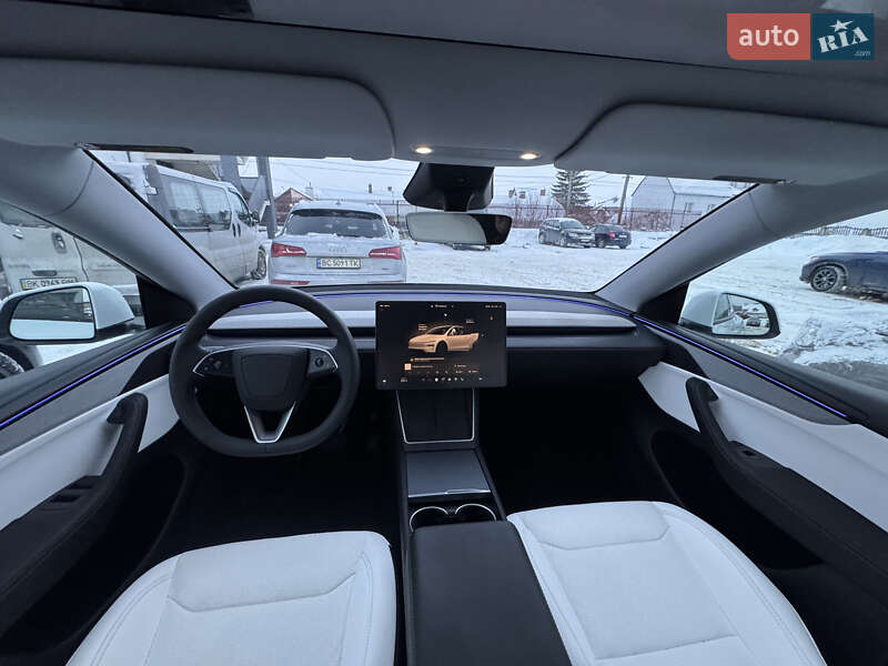 Внедорожник / Кроссовер Tesla Model Y 2025 в Львове
