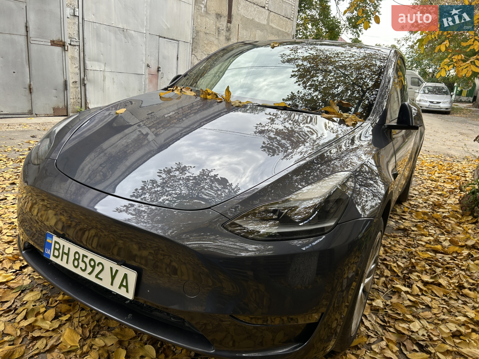 2023 Tesla Model Y - мініатюра 3