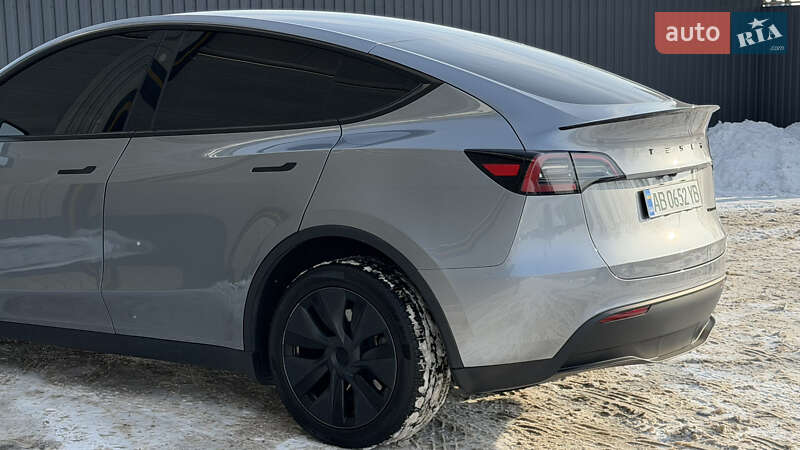 Внедорожник / Кроссовер Tesla Model Y 2024 в Виннице