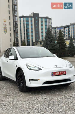 Внедорожник / Кроссовер Tesla Model Y 2023 в Киеве