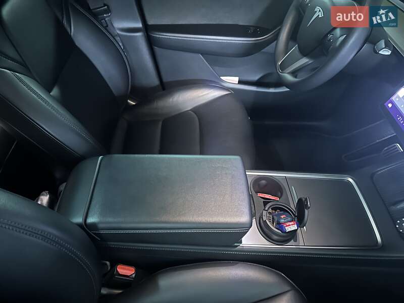 Внедорожник / Кроссовер Tesla Model Y 2021 в Запорожье фото 15 Внедорожник / Кроссовер Tesla Model Y 2021 в Запорожье