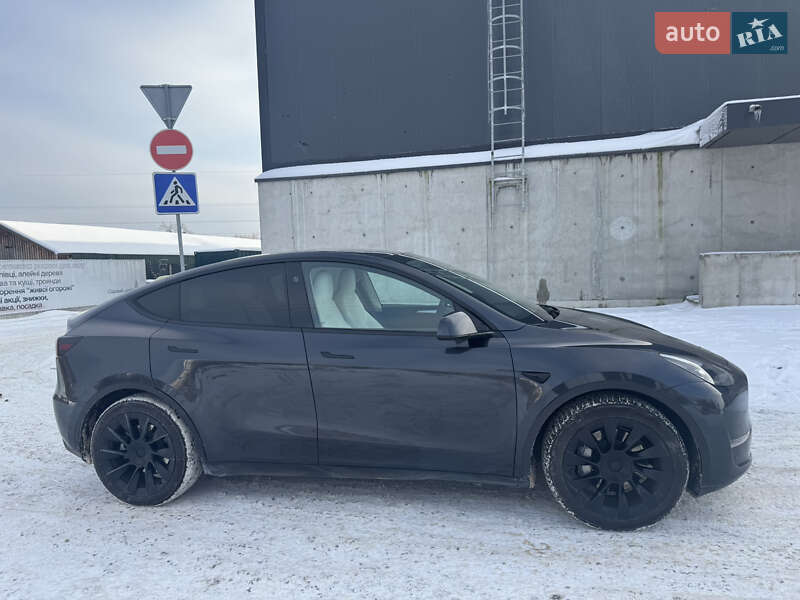 Позашляховик / Кросовер Tesla Model Y 2024 в Ірпені фото 11 Позашляховик / Кросовер Tesla Model Y 2024 в Ірпені