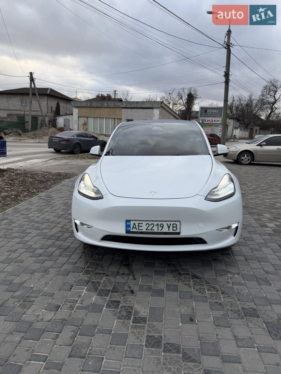 2022 Tesla Model Y - мініатюра 17