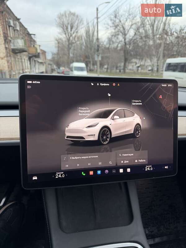 Внедорожник / Кроссовер Tesla Model Y 2023 в Днепре
