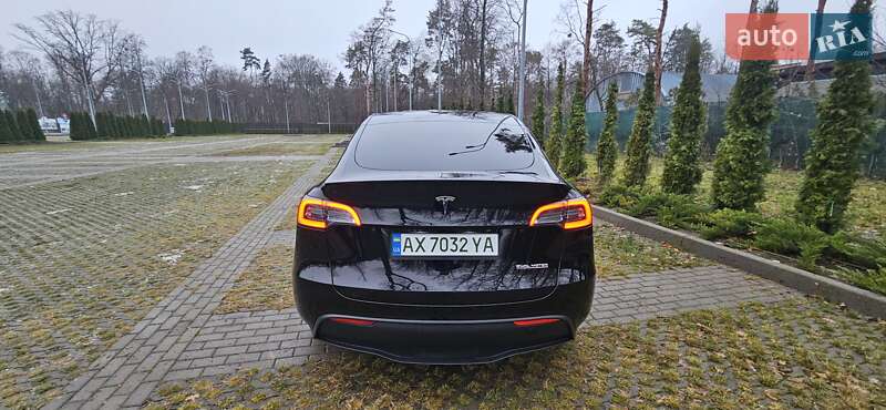 Внедорожник / Кроссовер Tesla Model Y 2023 в Харькове
