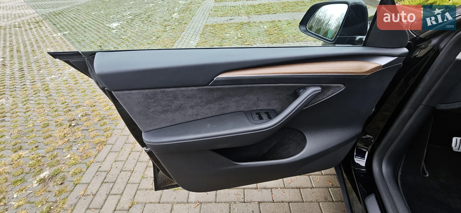 2023 Tesla Model Y - мініатюра 13