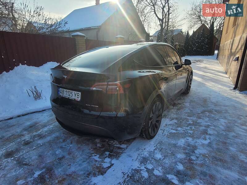 Внедорожник / Кроссовер Tesla Model Y 2022 в Виннице