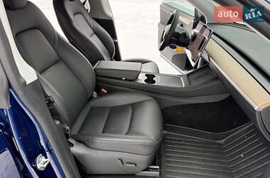 Внедорожник / Кроссовер Tesla Model Y 2023 в Звягеле