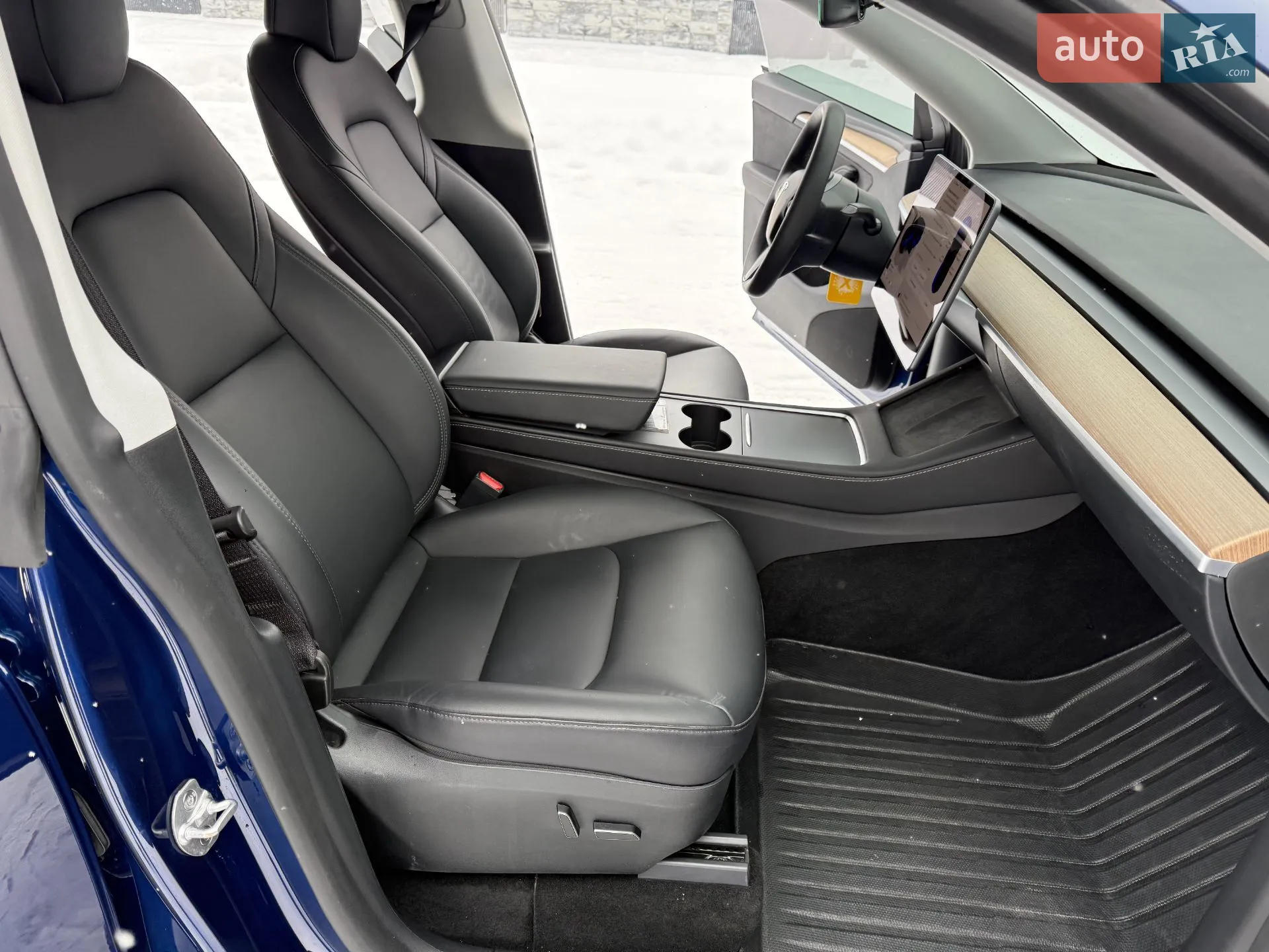 2023 Tesla Model Y - мініатюра 39