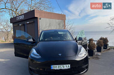 Внедорожник / Кроссовер Tesla Model Y 2022 в Киеве