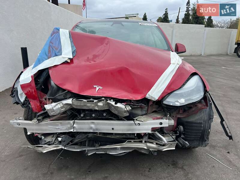 Tesla Model Y 2023 Tesla Model Y 2023